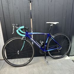 Bianchi Road Bike 