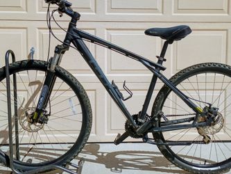 29 inch GT Timberline 1.0 mountain bike