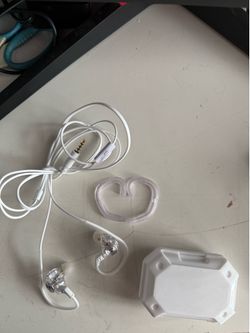 Wired gaming earphones