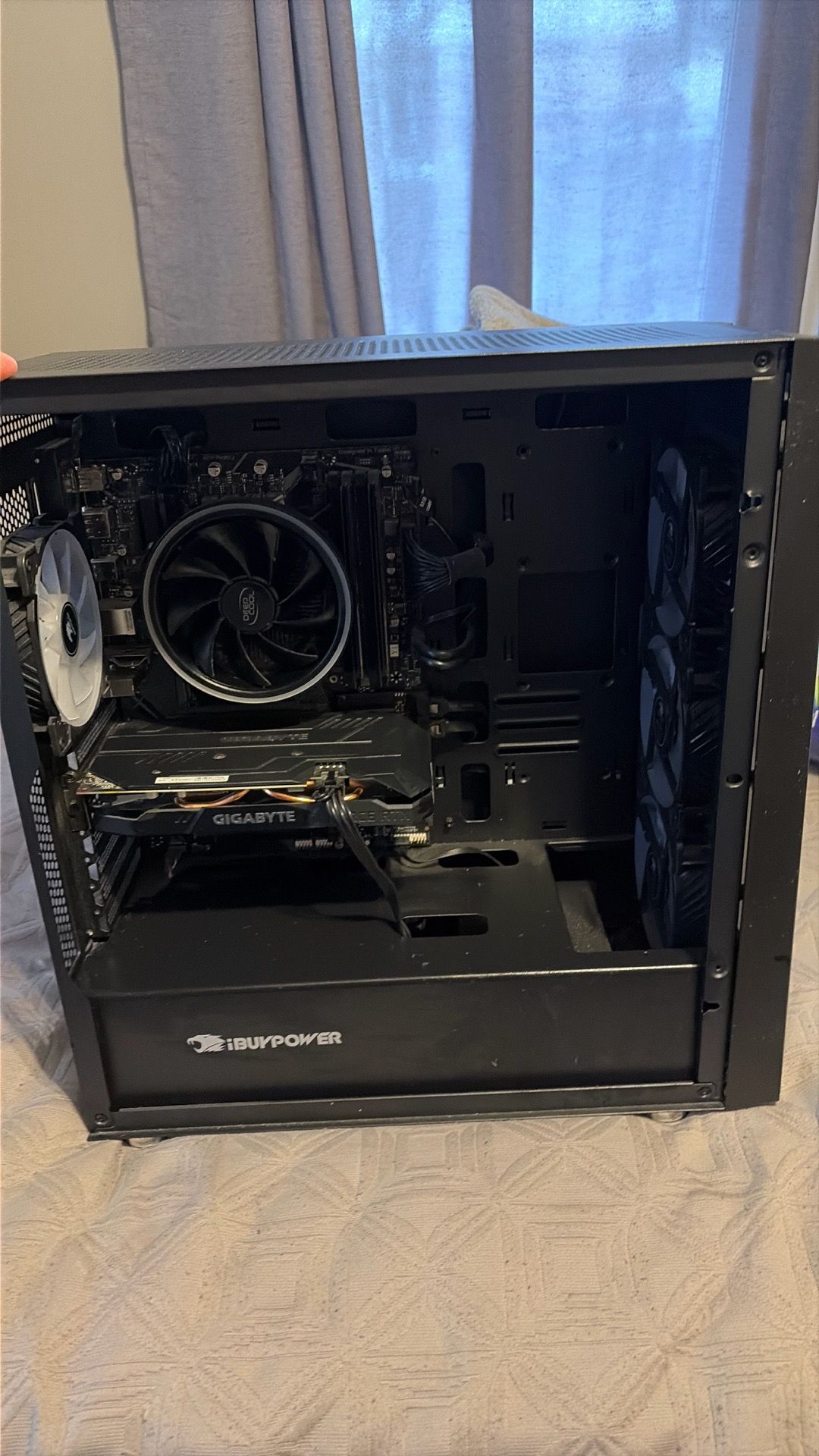 Gaming PC - Intel i7 / RTX 2060 runs perfect