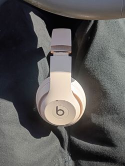 Beats by Dre headphones