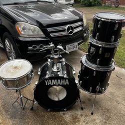 Yamaha Power V Drum Set 