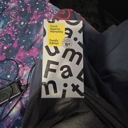 Card Against Hunanity Family Edition