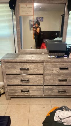 bedroom set