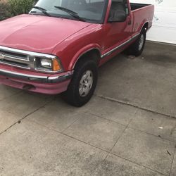 1994 Chevrolet S-10 For Parts OBO Need Gone!