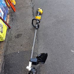 DEWALT FLEXVOLT 60V MAX 17 in. Cordless Battery Powered Attachment Capable Trimmer Kit