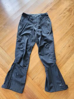 Rei women  snow ski pants size 4 blk $30