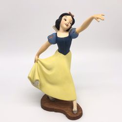 Snow White THE FAIREST ONE OF ALL Figurine Vintage