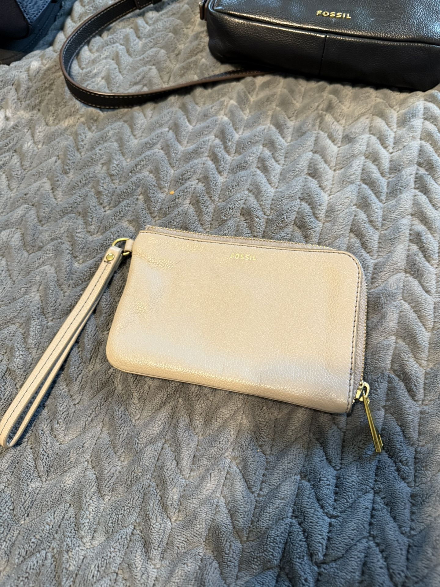 Fossil Wristlet