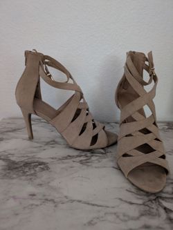 Size 7, Christian Siriano Heels