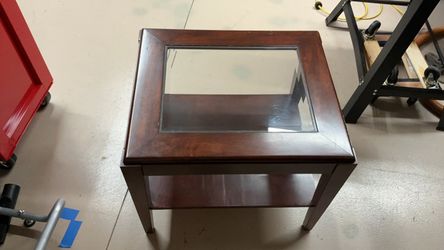 End table