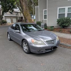 2005 Acura RL