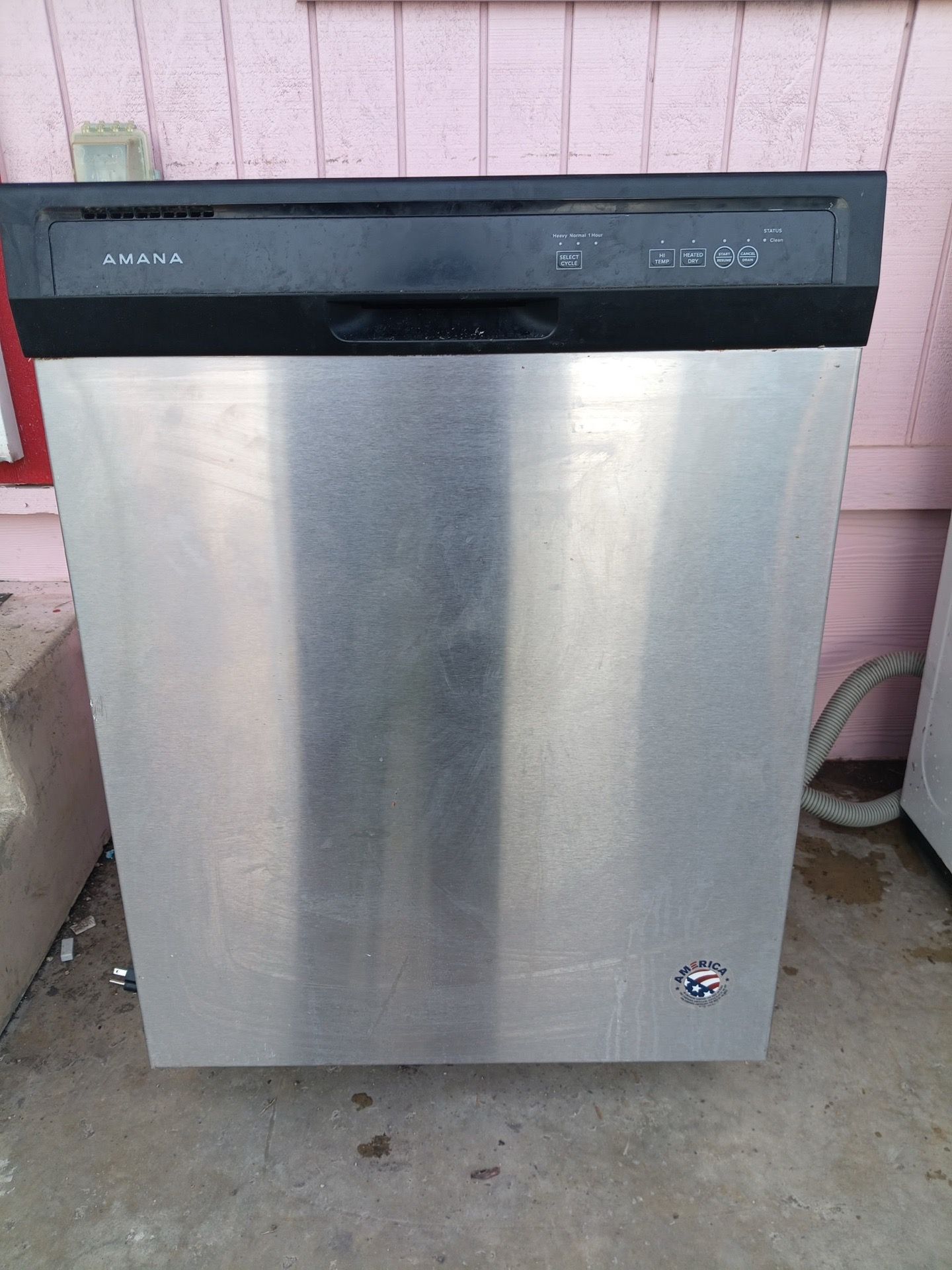 Amana Working Dishwasher