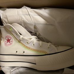 Converse Chuck Taylor All Star Lift Hi