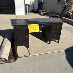 Free Desk 