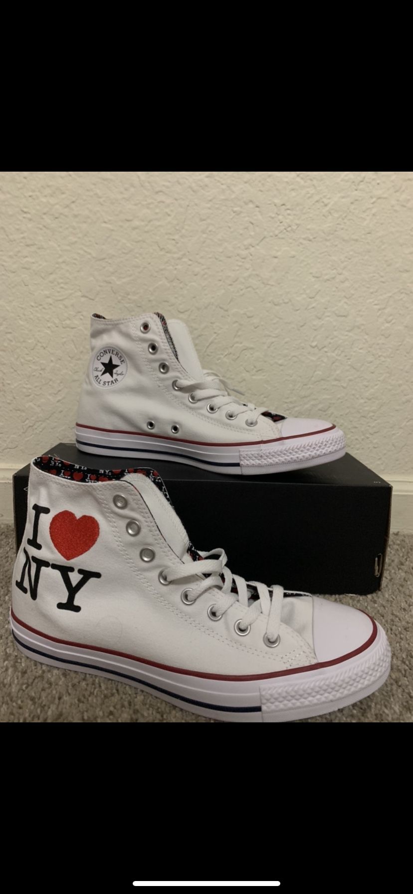 Brand New Converse Size 8.5 Men and 10.5 Women 