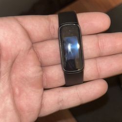 Fitbit Luxe