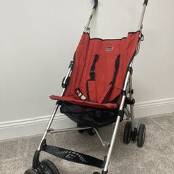Chicco Lightweight Stroller With Lightly Padded Seat