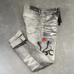 Amiri Jeans New Season Size30-31-32-33-34-36-38-40