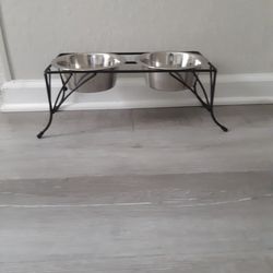 ELEVATED METAL BOWLS FOR DOGS
