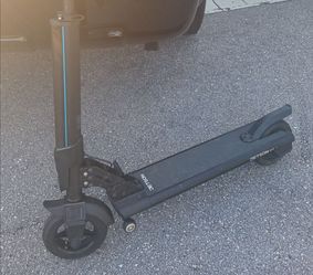 JETSON  SCOOOTER. (( OVER 13 YEARS OF AGE)