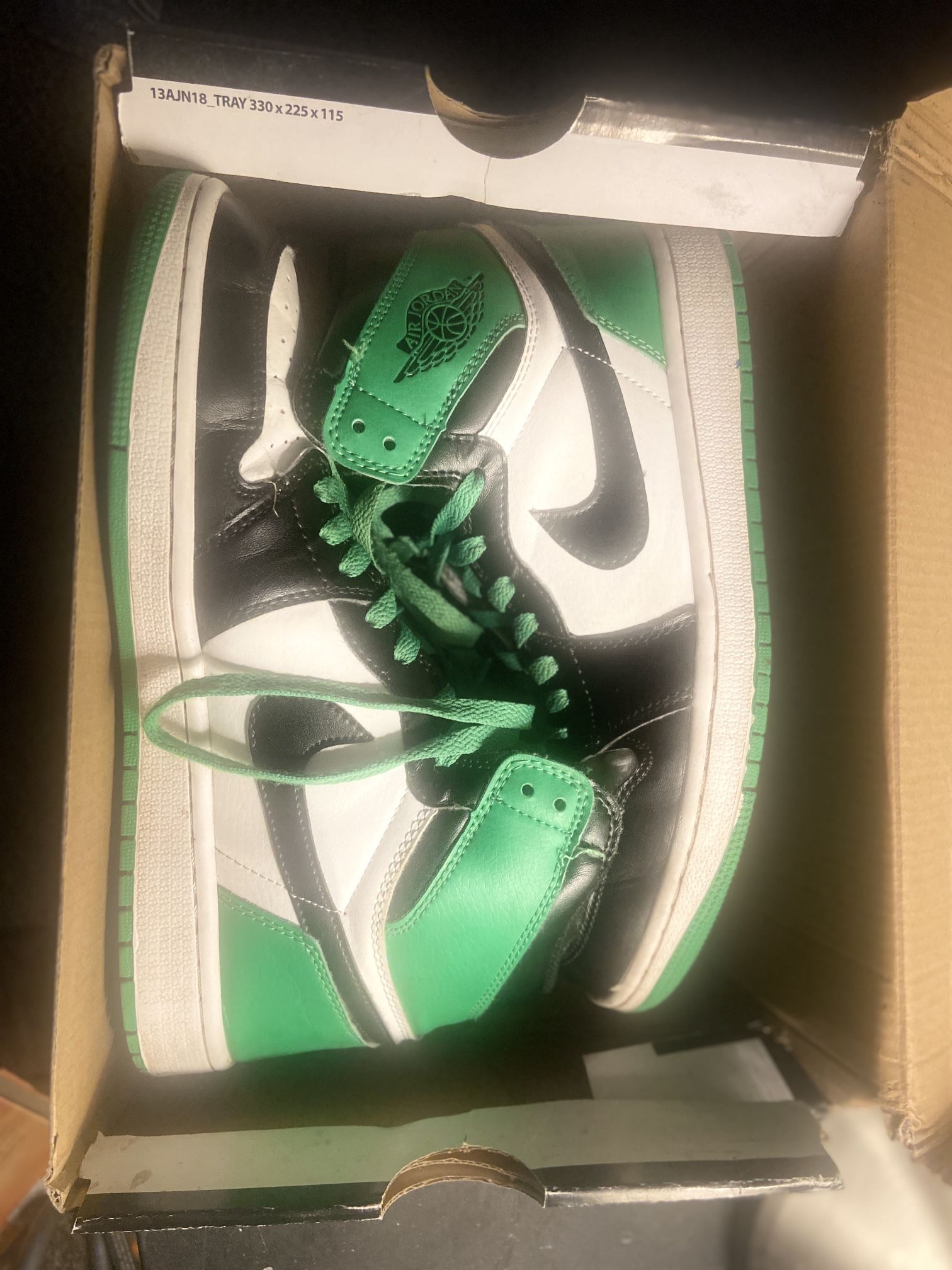 Jordan 1 Retro High OG (Green)