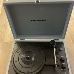 Crosley Portable Suitcase Record Player – Light Blue – Brand New