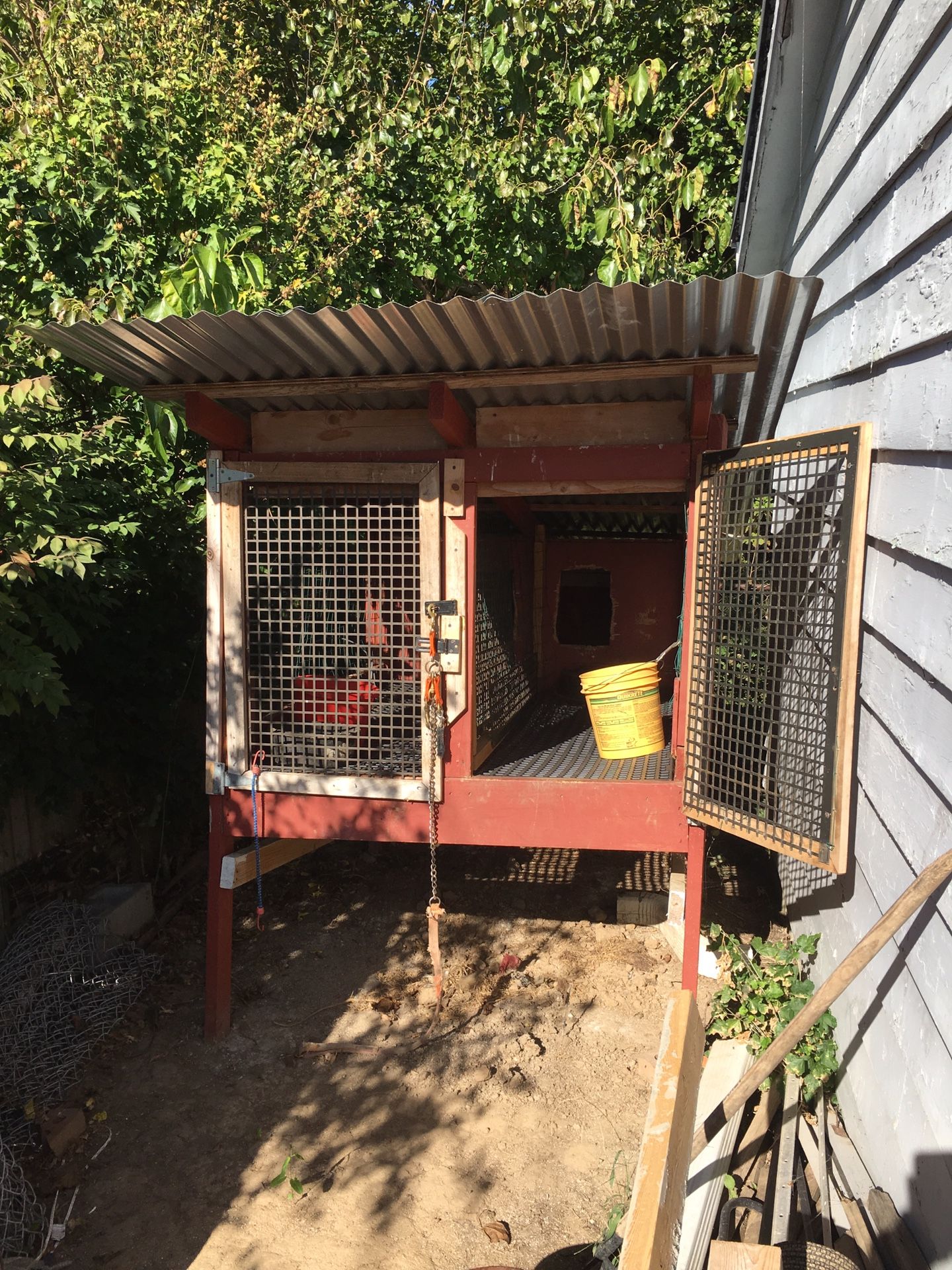 Hunting dog above ground kennel for Sale in Xenia, OH OfferUp