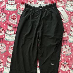 Alo Trouser Pants $75 EACH **READ DESCRIPTION**