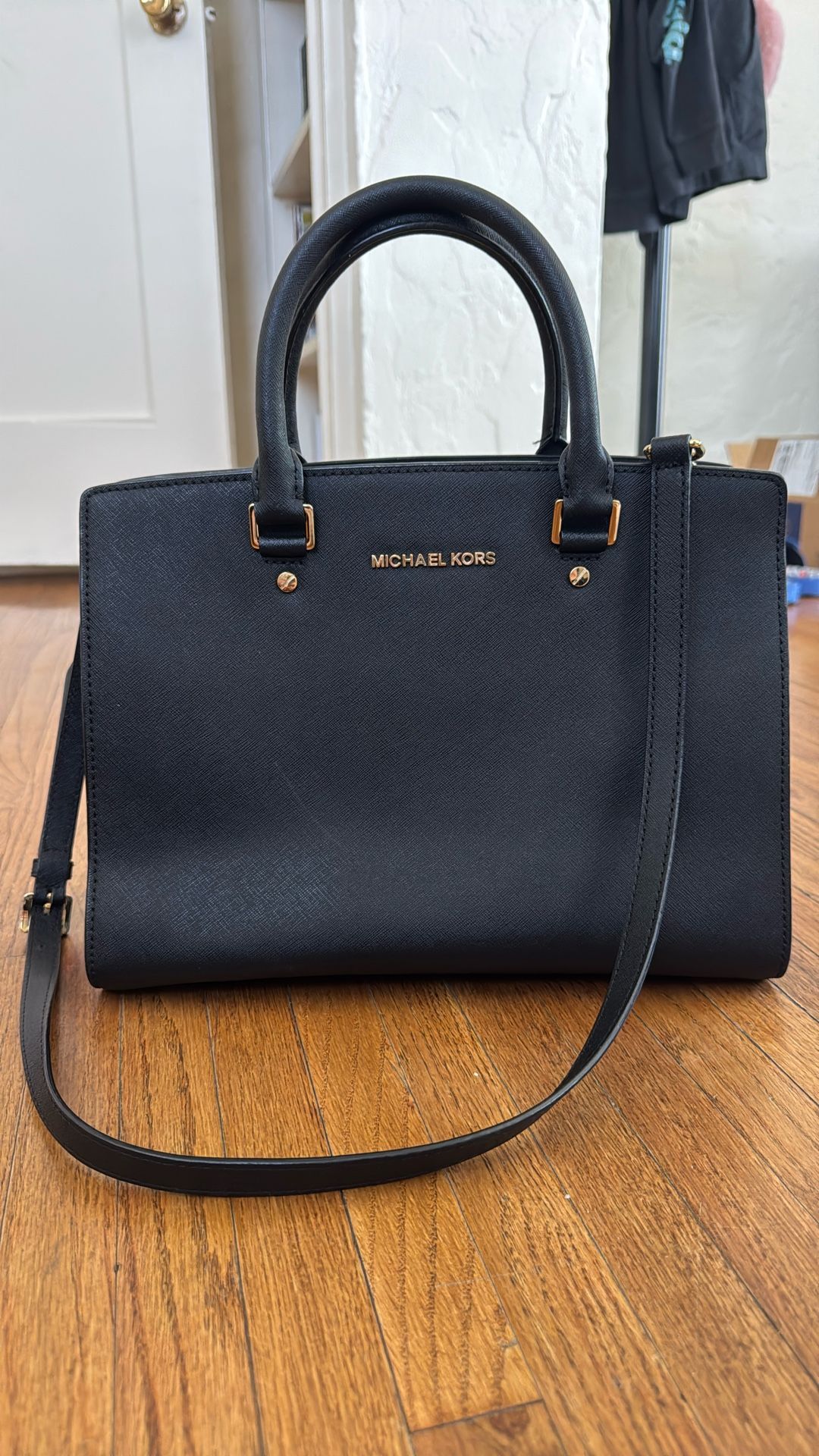 Michael Kors Crossbody *NEW*