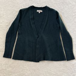 Ann Taylor Loft Women's Green Cardigan Size Medium  -Condition and measurements are as seen in photos -Made with Italian yarn