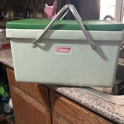 Vintage 70’s Coleman Cooler 