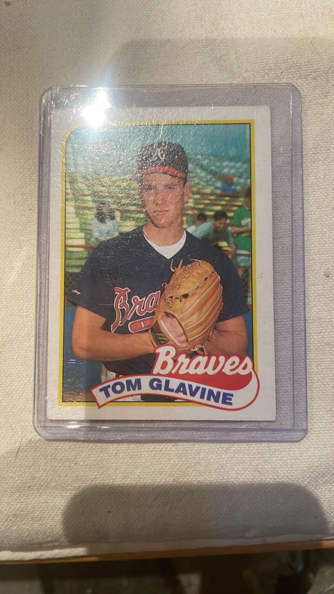 1989 Topp Tom Glavine Card #157