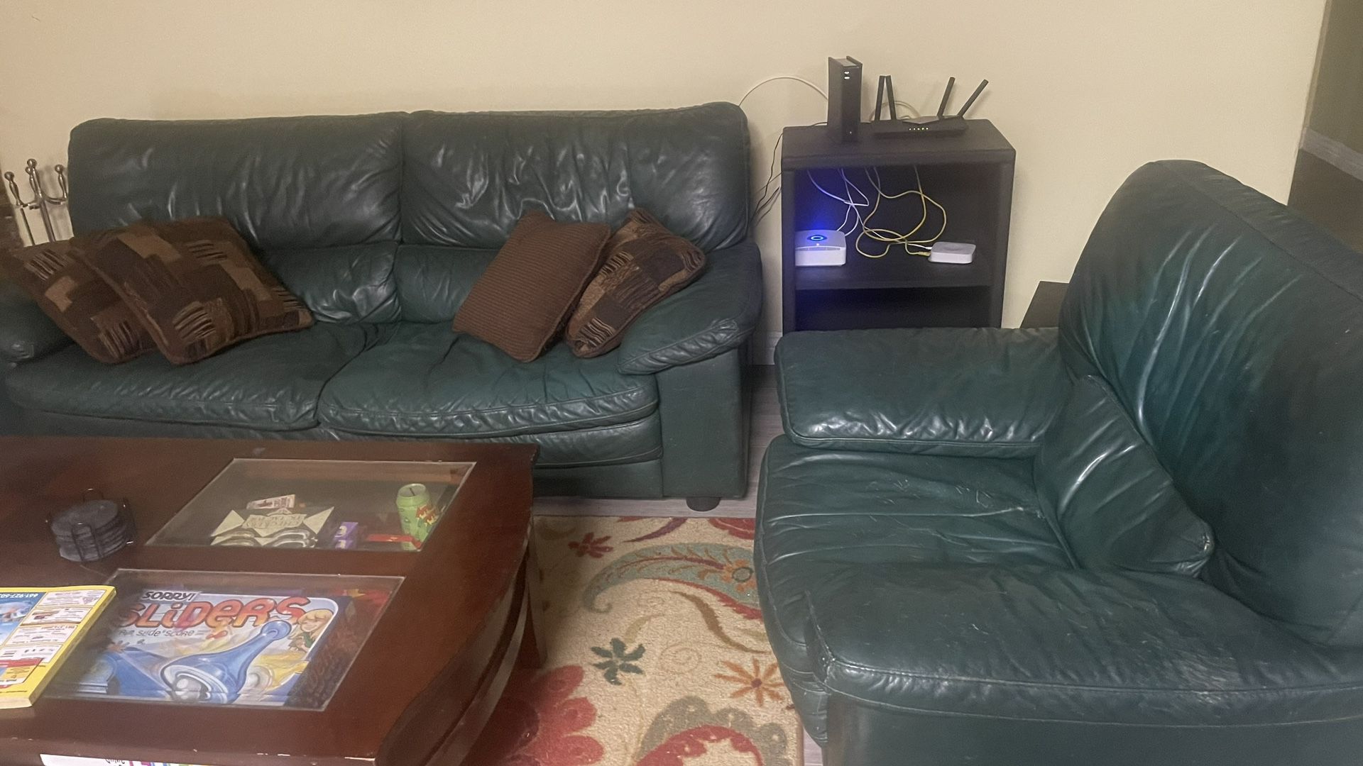 For Sale: Luxurious Green Leather Couch and Loveseat Set 