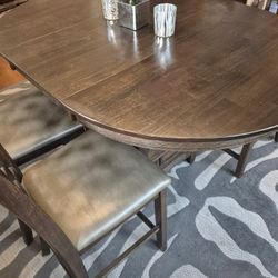 Living Room And Dining Set