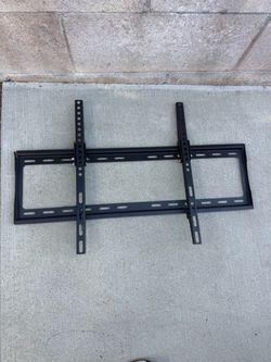 Tilting mounts