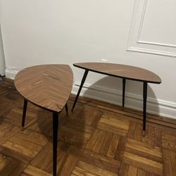 Mid-Century Modern Solid Wood Nesting Tables (Set of 2)