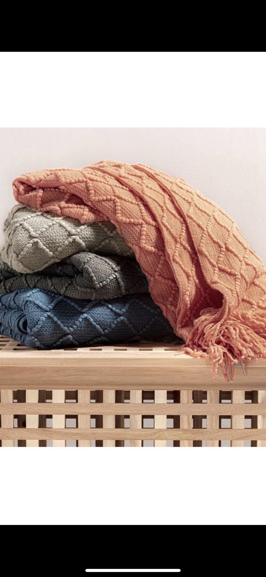 2 Brand New Throw Twin Couch Bed Blanket Home Decor Desk Table Chair Weights Pictures Mirror Shelves Storage Toys Art Dresser Frames Lamp