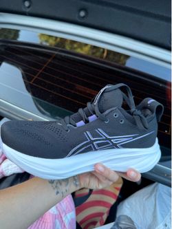 Ascis women shoes