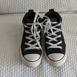 Converse All Star Sneakers Unisex 5.5 M 7.5 F