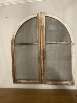 Huge Destressed Arch Wall Decor