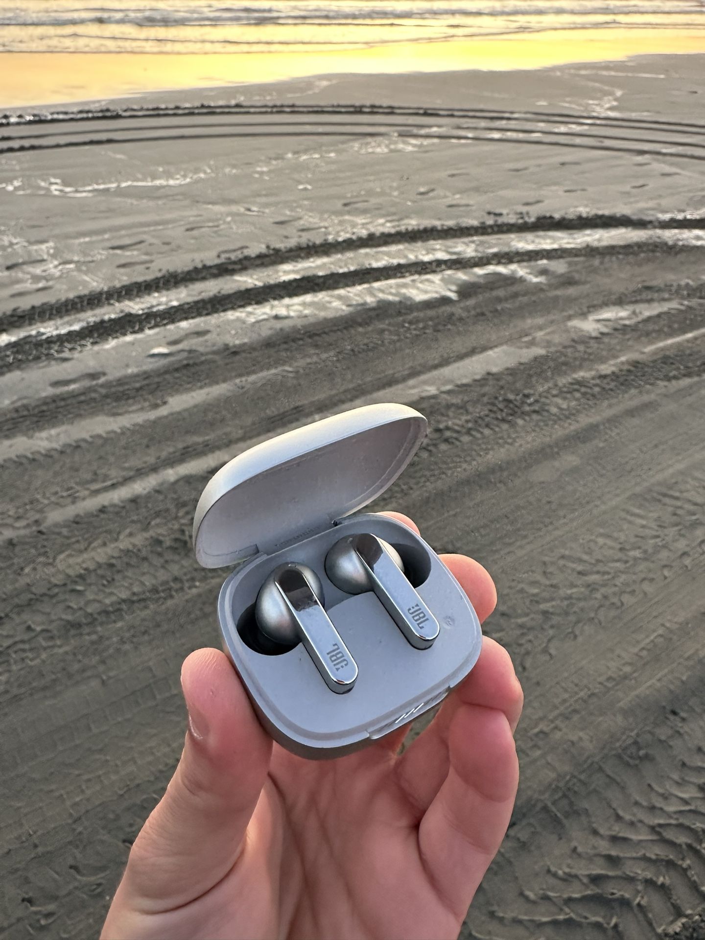 JBL Live Pro 2 - True Wireless Noise Cancelling Earbuds