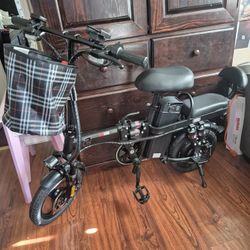 New. Bike. Electrico. 25mh Con Control  Y Alarma. Y Direcciónales 