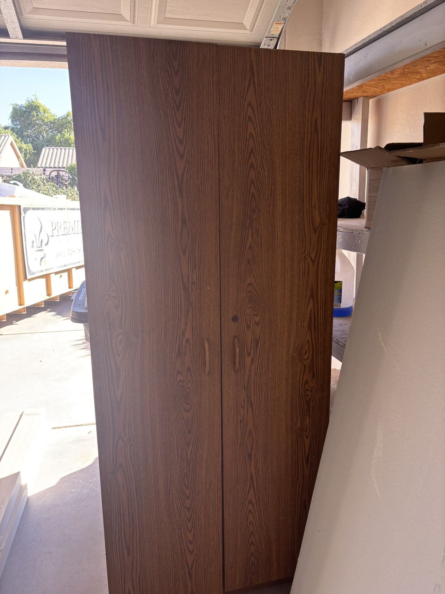 Free Cabinet