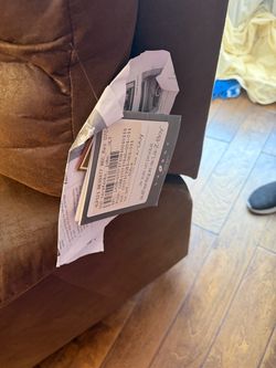 La-Z-Boy Luxury-Lift Power Recliner / Lift Chair