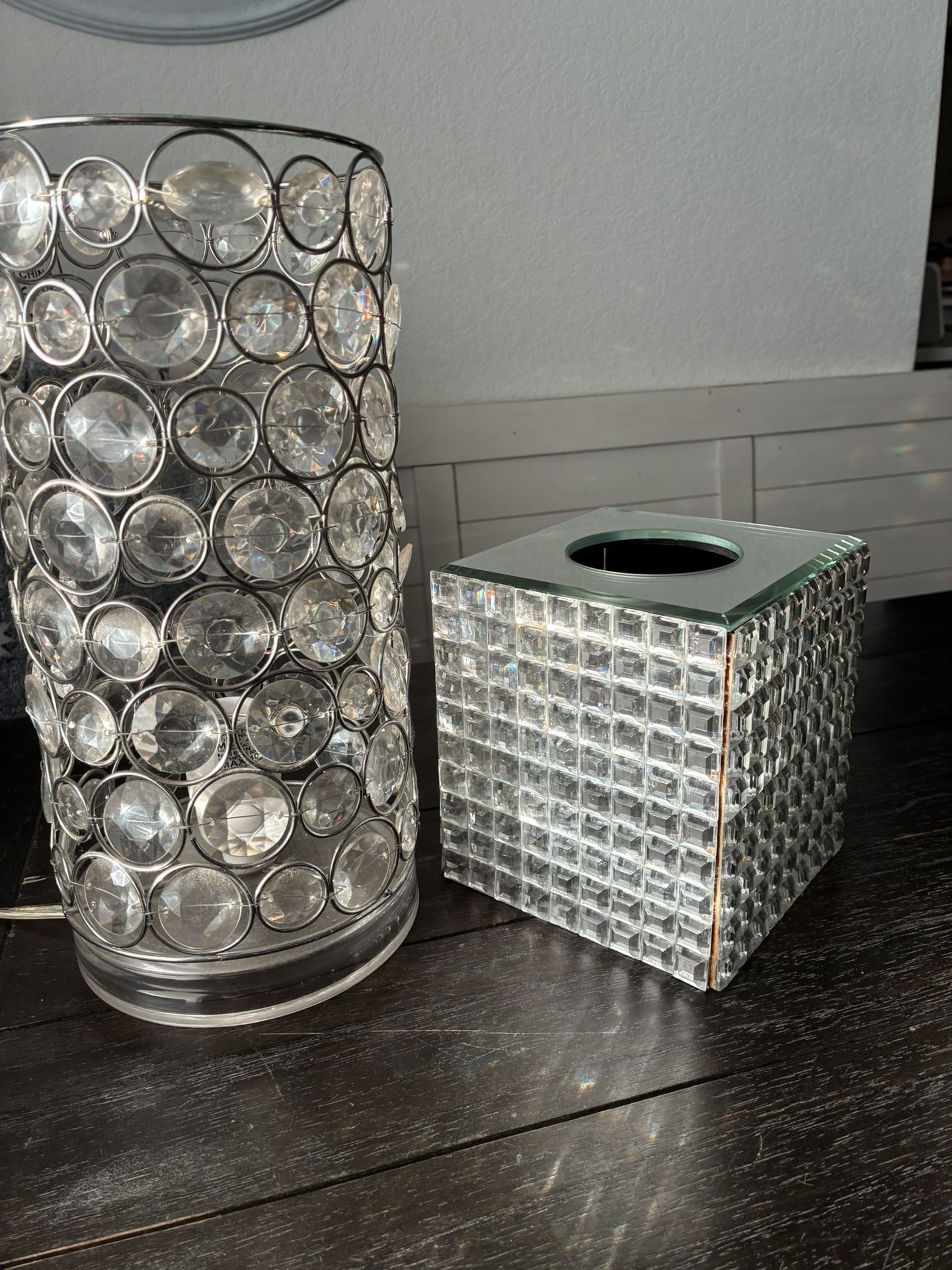 ✨ Glam Crystal Lamp & Matching Tissue Box Holder – Elegant Home Décor
