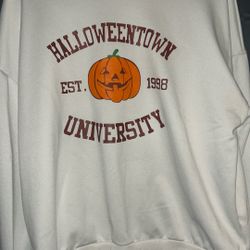 Size XL , Long Sleeve Crew Neck🎃