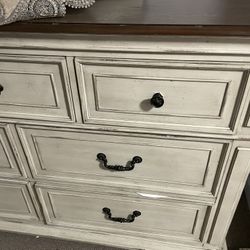 brown And Cream Night Stands And Dresser