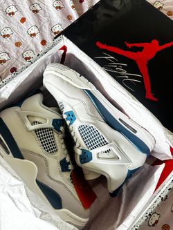 Jordan 4 - Military Blue