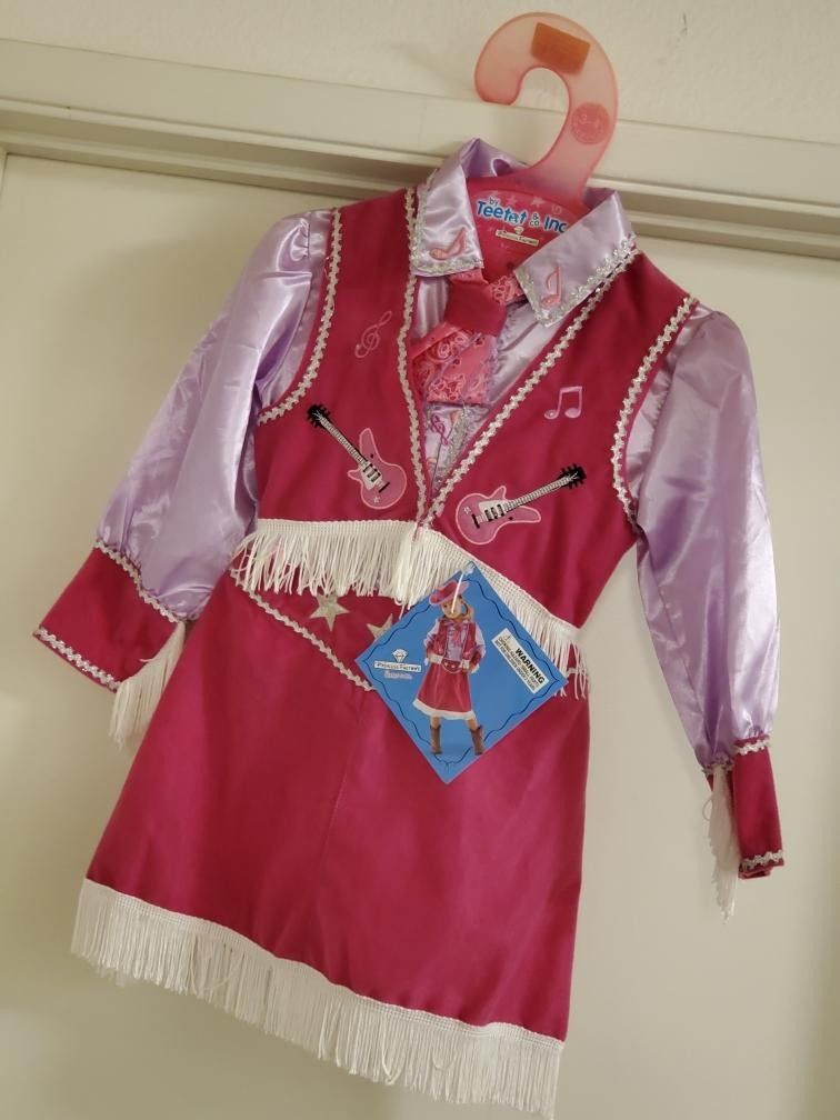 New Girl Cowgirl Costume    (Size  3-4)
